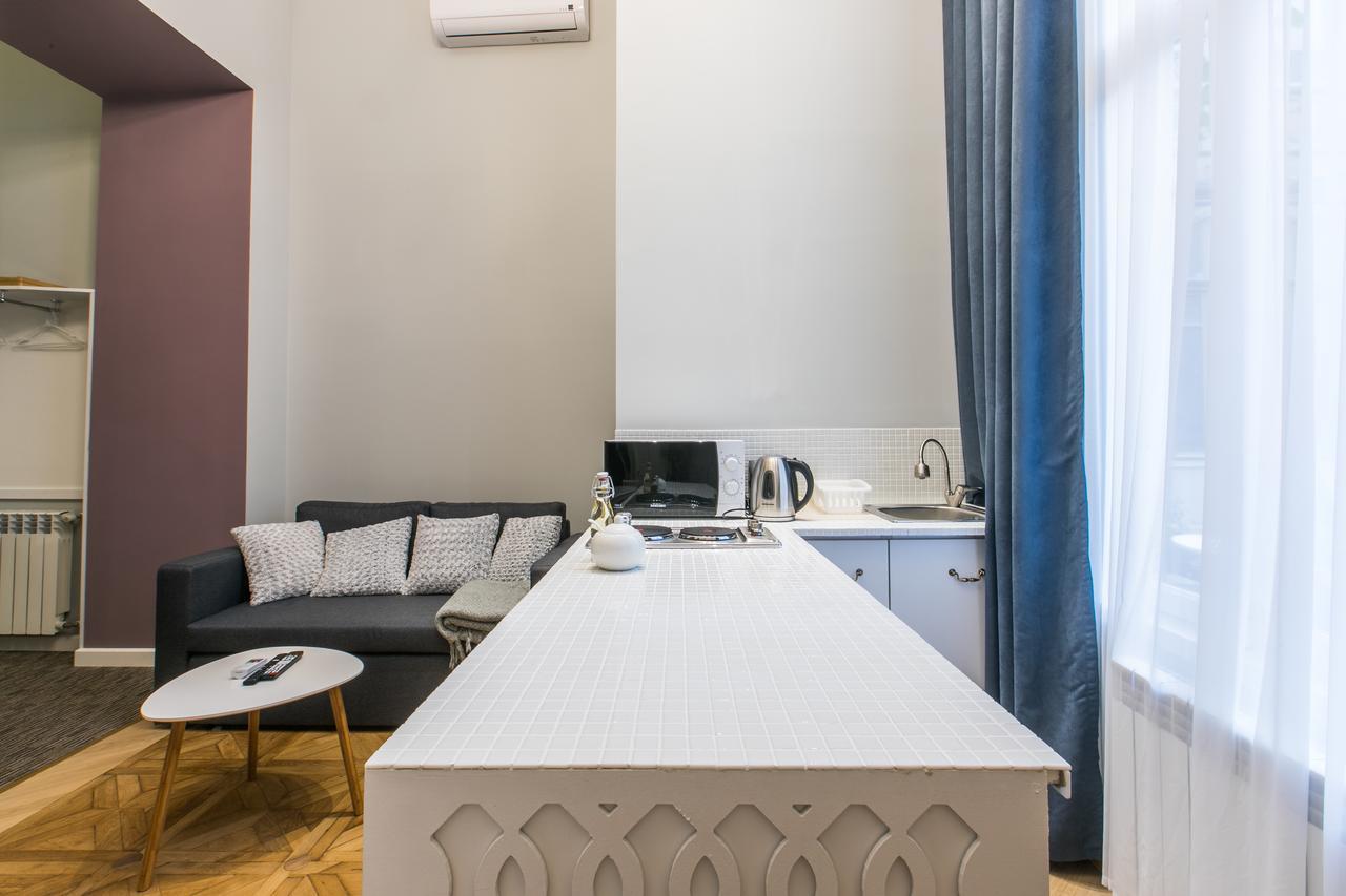 KuXoS Apartment On Machabeli Street Tbilisi Exterior foto